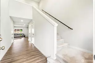 14926 18th Ave W, Lynnwood, WA 98087 - Photo 2