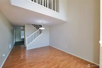 2957 142nd Place SE #5, Bellevue, WA 98007 - Photo 4