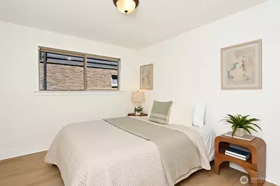 4219 Whitman Avenue N #4, Seattle, WA 98103 - Photo 14