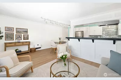 4219 Whitman Avenue N #4, Seattle, WA 98103 - Photo 6