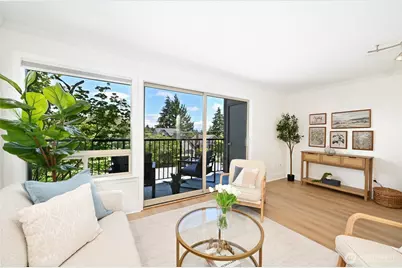 4219 Whitman Avenue N #4, Seattle, WA 98103 - Photo 4