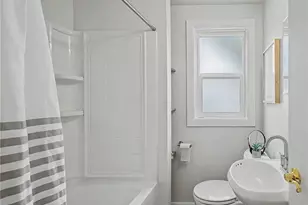 15504 11th Ave NE, Shoreline, WA 98155 - Photo 14