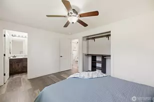 11925 36th Dr NE, Marysville, WA 98271 - Photo 14
