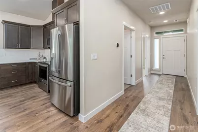 816 N M Loop Drive SW, Quincy, WA 98848 - Photo 4