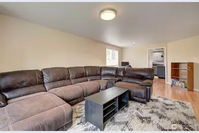10403 NW 15th Avenue, Vancouver, WA 98685 - Photo 8