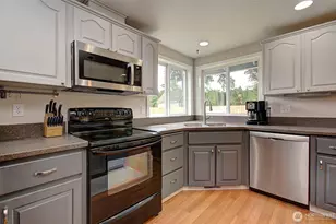 10403 NW 15th Ave, Vancouver, WA 98685 - Photo 12