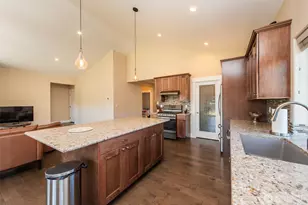 390 Broadmoor St, Sequim, WA 98382 - Photo 16