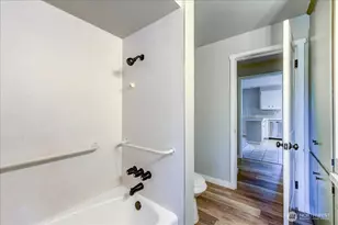 18115 185th Ave NE, Woodinville, WA 98072 - Photo 20