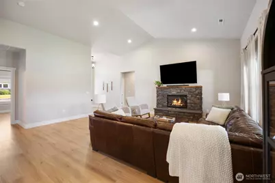 2590 Parkette Street SE, East Wenatchee, WA 98802 - Photo 10