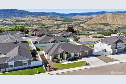 2590 Parkette Street SE, East Wenatchee, WA 98802 - Photo 34
