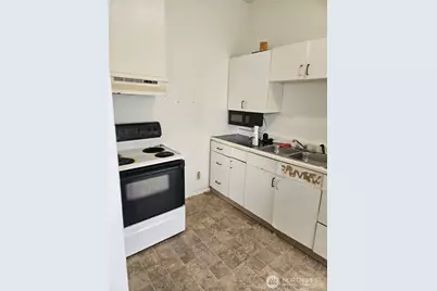 2147 Martin Luther King Jr Way, Tacoma, WA 98405 - Photo 6