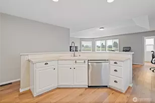 2350 Jathom Ln, Longview, WA 98632 - Photo 12