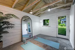 3033 NE 92nd St, Seattle, WA 98115 - Photo 38