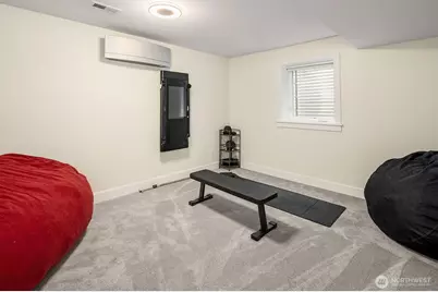 2607 W Newton Street, Seattle, WA 98199 - Photo 34