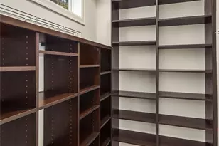 2607 W Newton St, Seattle, WA 98199 - Photo 14