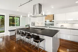 2607 W Newton St, Seattle, WA 98199 - Photo 12
