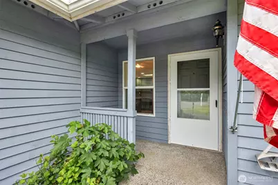 8405 319th Street NW, Stanwood, WA 98292 - Photo 2