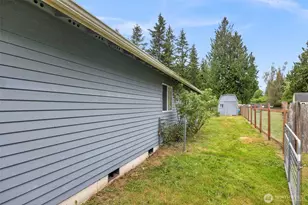 8405 319th St NW, Stanwood, WA 98292 - Photo 28