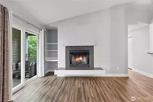 12303 Harbour Pointe Blvd, Mukilteo, WA 98275 - Photo 4
