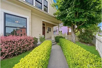 2415 F Street, Bellingham, WA 98225 - Photo 4