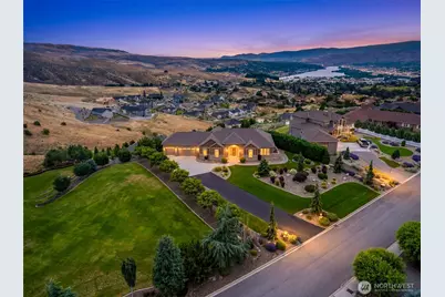118 E Mountain Brook Ln, Wenatchee, WA 98801 - Photo 2