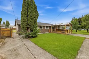 230 Cleveland Ave, Sumas, WA 98295 - Photo 32