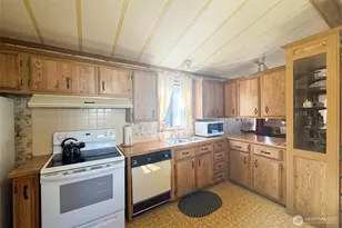 2240 Peace Portal Dr, Blaine, WA 98230 - Photo 12