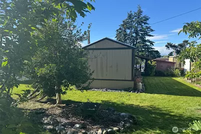2240 Peace Portal Drive, Unit#15, Blaine, WA 98230 - Photo 14