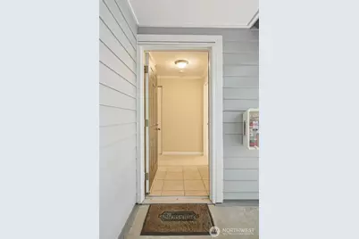 12615 100th Lane NE #M161, Kirkland, WA 98034 - Photo 2