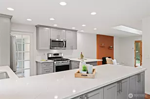 15316 NE 201st St, Woodinville, WA 98072 - Photo 4