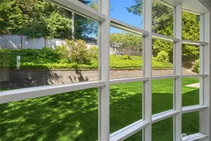 15046 SE 65th St, Bellevue, WA 98006 - Photo 8