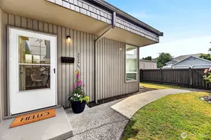 3039 61st Ave SW, Seattle, WA 98116 - Photo 16