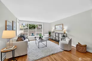 3039 61st Ave SW, Seattle, WA 98116 - Photo 8