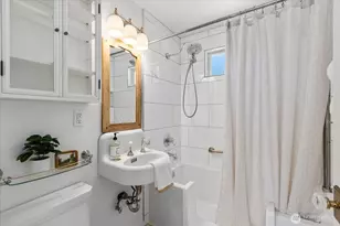16237 10th Ave NE, Shoreline, WA 98155 - Photo 14