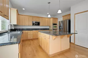 1522 Daffodil Ave NE, Orting, WA 98360 - Photo 8