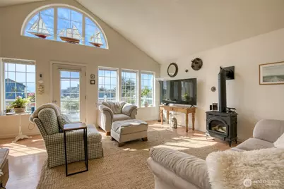 622 Ocean Shores Boulevard SW, Ocean Shores, WA 98569 - Photo 4