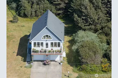 622 Ocean Shores Boulevard SW, Ocean Shores, WA 98569 - Photo 2