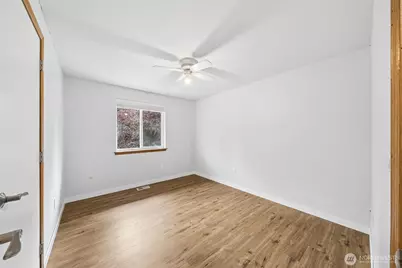 2111 22nd Ave SE, Puyallup, WA 98372 - Photo 22