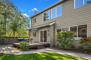 16137 Northup Way, Bellevue, WA 98008 - Photo 36