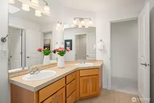 16137 Northup Way, Bellevue, WA 98008 - Photo 30