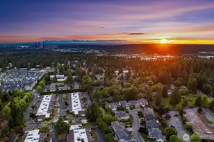 16137 Northup Way, Bellevue, WA 98008 - Photo 40