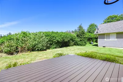369 Hocker Street, Coupeville, WA 98239 - Photo 16