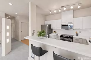700 E Denny Way, Seattle, WA 98122 - Photo 4