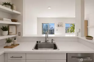 700 E Denny Way, Seattle, WA 98122 - Photo 12