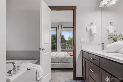 18320 3rd Drive SE, Bothell, WA 98012 - Photo 24