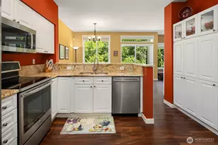 23748 SE 36th Ln, Sammamish, WA 98029 - Photo 24