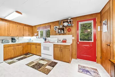 142 Butter Creek Lane, Packwood, WA 98361 - Photo 12