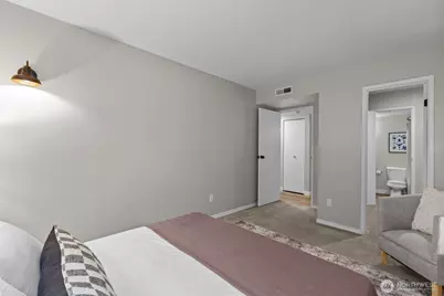 423 75th Street SE #B26, Everett, WA 98203 - Photo 18