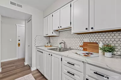 423 75th Street SE #B26, Everett, WA 98203 - Photo 12