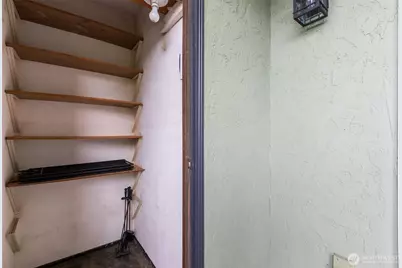 423 75th Street SE #B26, Everett, WA 98203 - Photo 32
